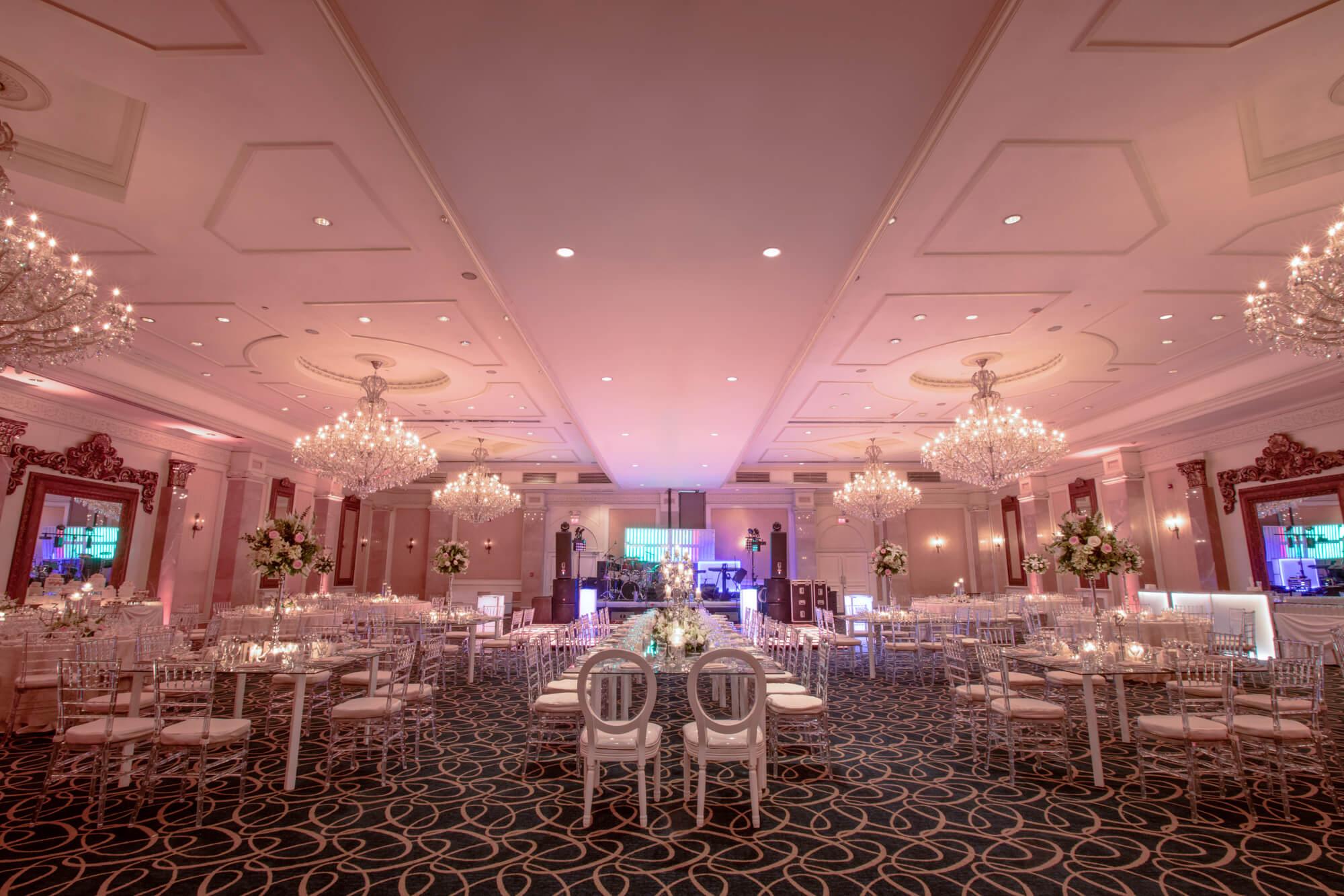 ホテル バルセロ サン サルヴァドル サンサルバドル エクステリア 写真 The ballroom at the Ritz-Carlton, Boston