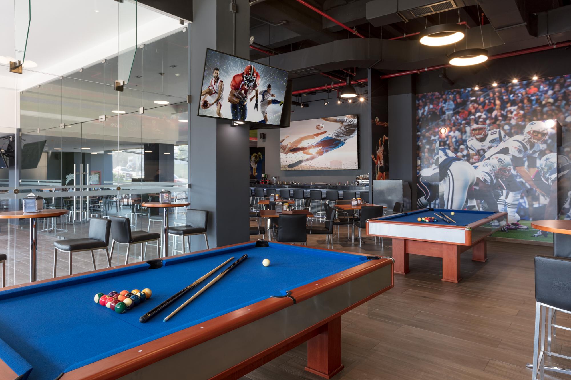 ホテル バルセロ サン サルヴァドル サンサルバドル エクステリア 写真 The Sports Bar