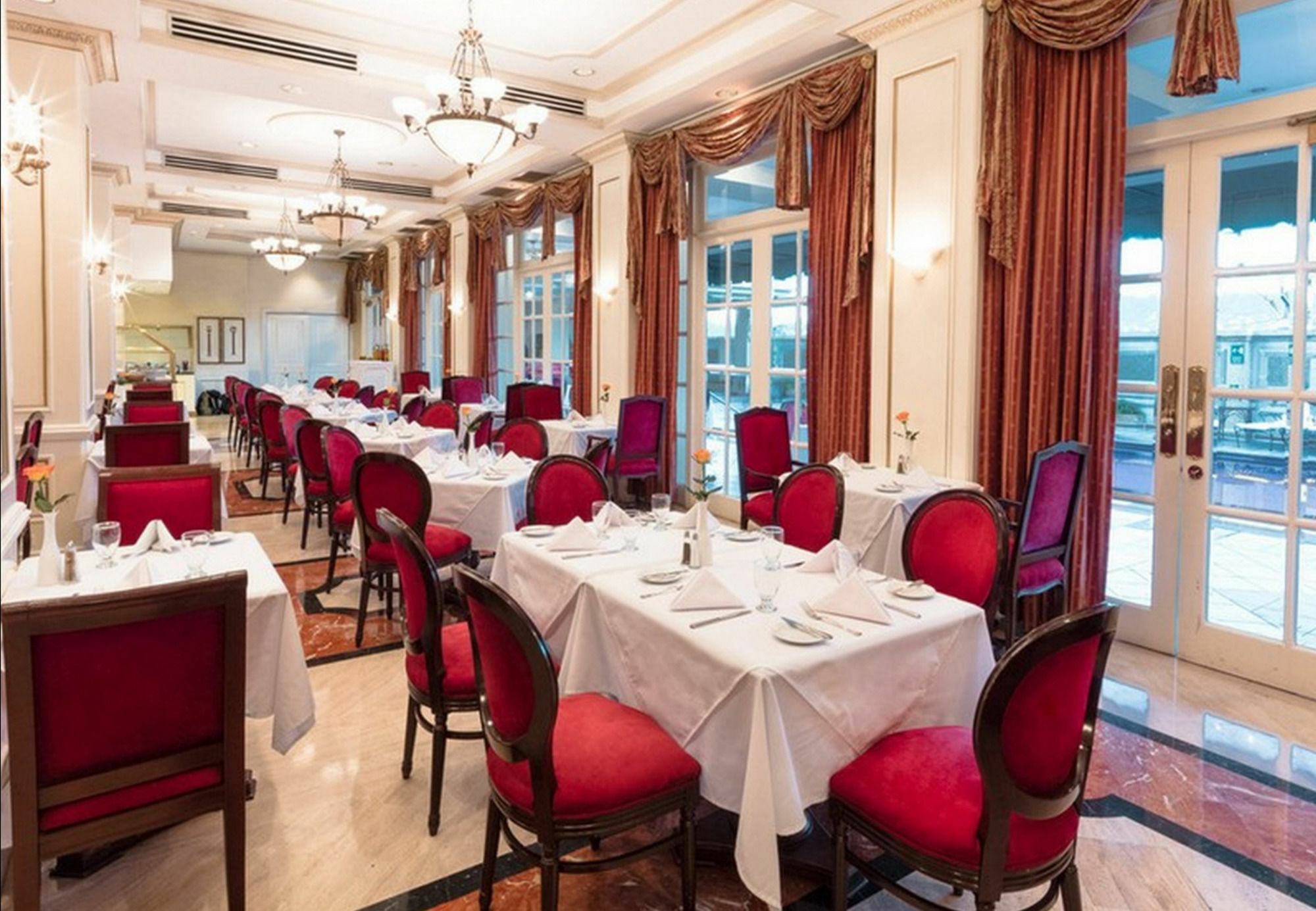 ホテル バルセロ サン サルヴァドル サンサルバドル エクステリア 写真 The restaurant